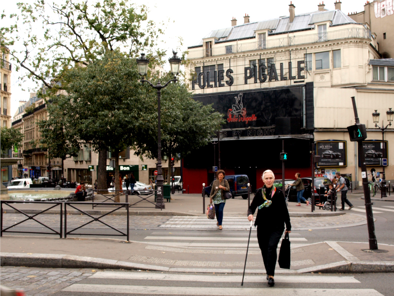 800_Place_Pigalle.JPG